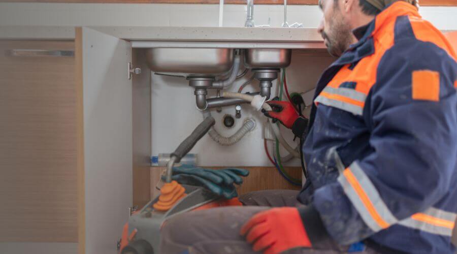 Professional slab leak plumber services in Columbus Junction, IA